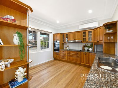 13 Gnarbo Avenue, Carss Park