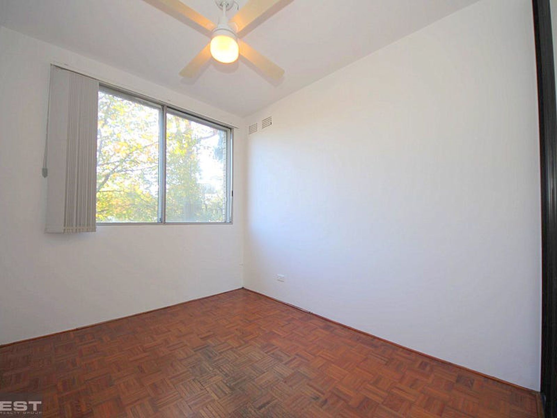 1 / 270 King Georges Road, Roselands