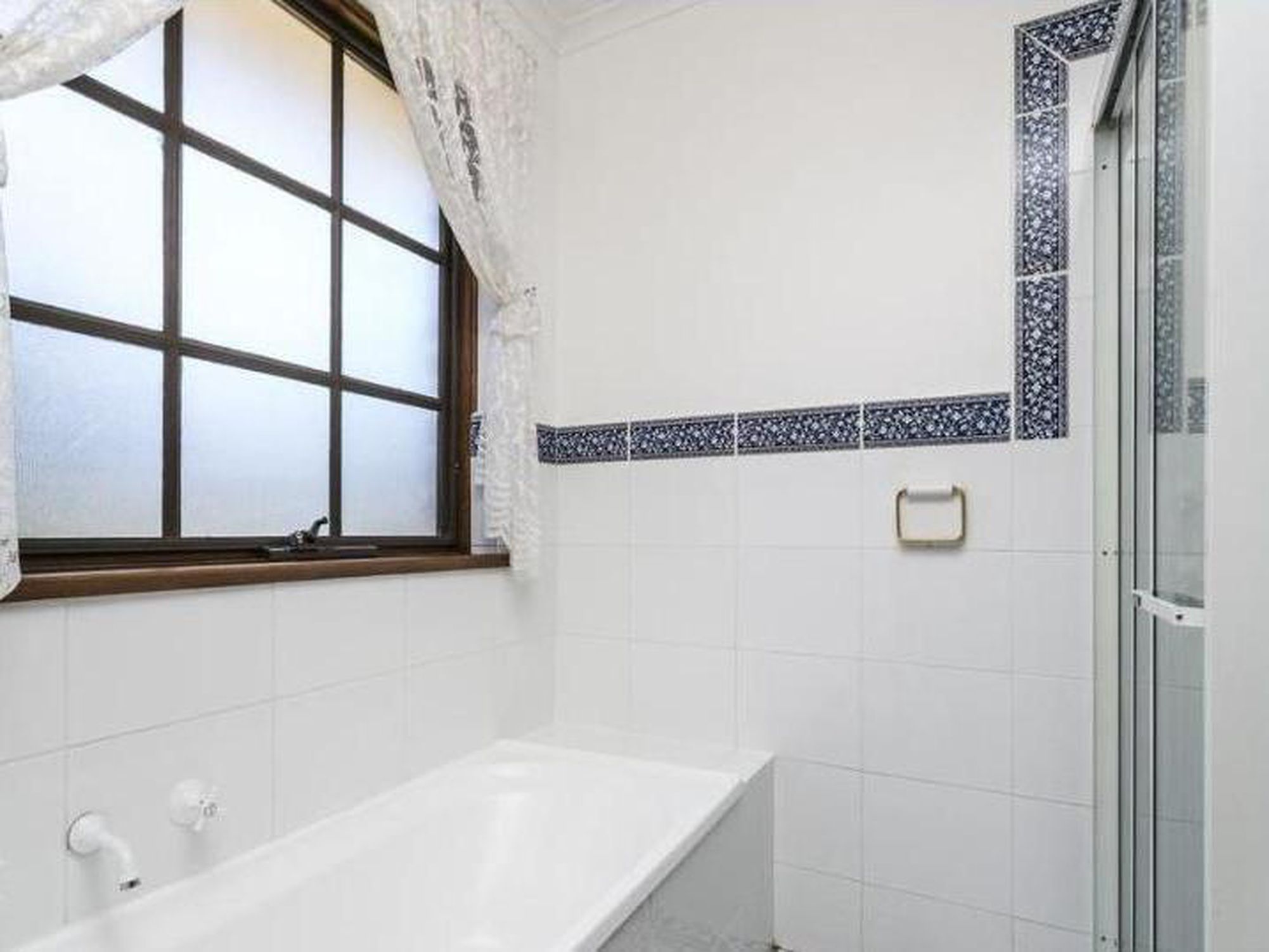 16 Lapwing Street, Hallett Cove