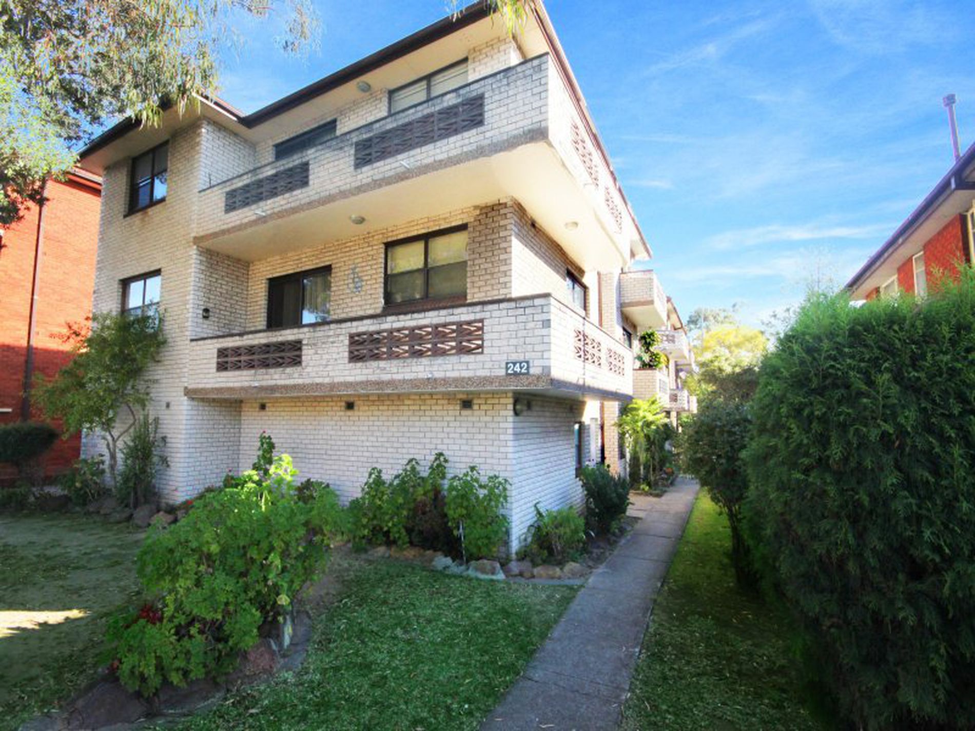 6 / 242 Haldon Street, Lakemba