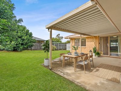 62 Amanda St, Wynnum West