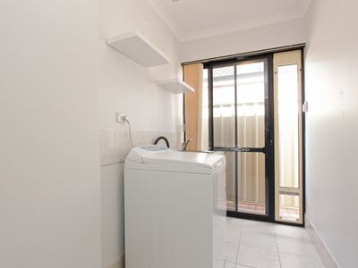 20B Myindee Way, Nollamara