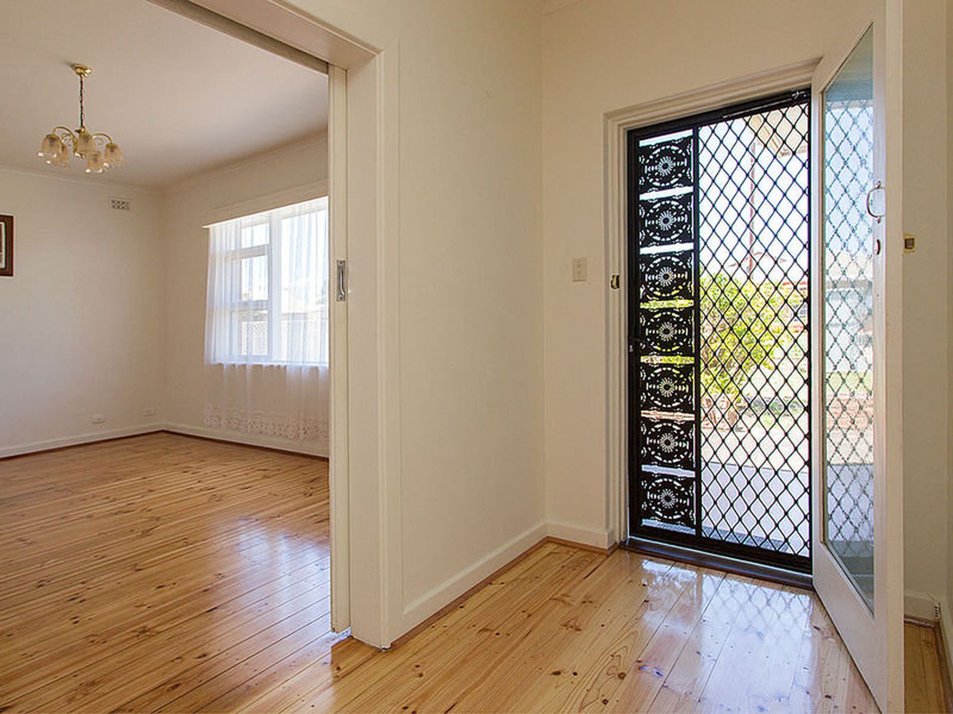 15 Elizabeth Street, Rosewater