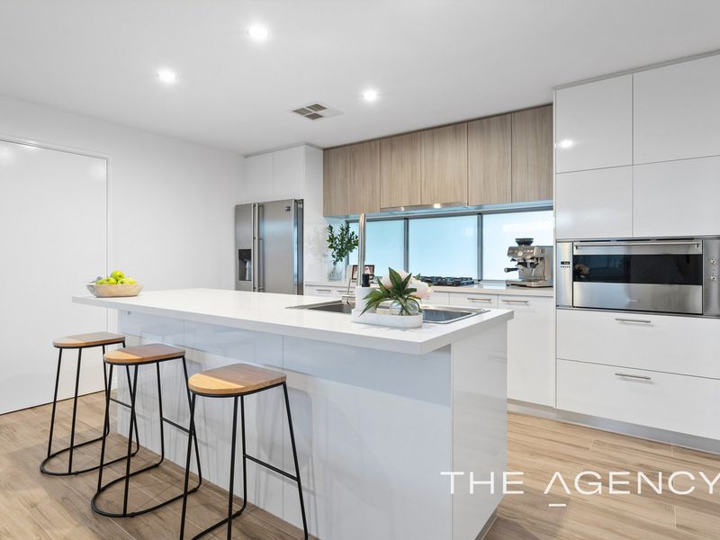6 / 19 Perlinte View, North Coogee