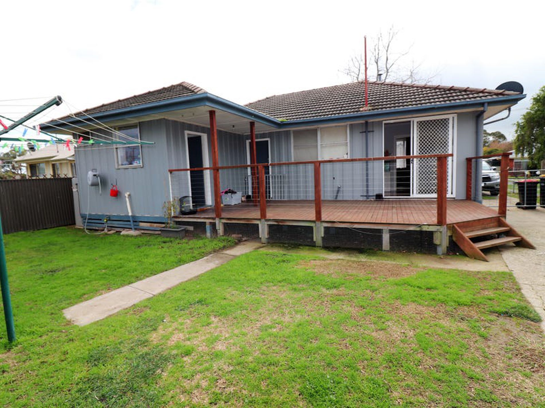 49 Sinclair Cres, Seymour