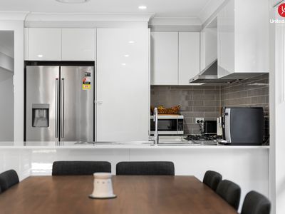 32A Hinton Loop, Oran Park