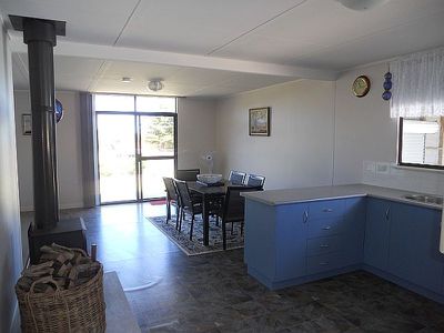130 Sea Parade, Port Macdonnell