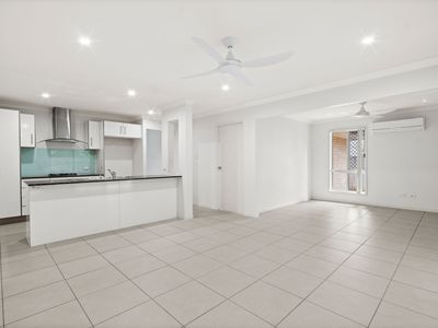 11 Moondani Drive, Gilston