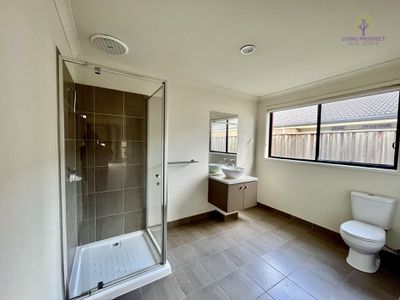 105 Alamanda Boulevard, Point Cook