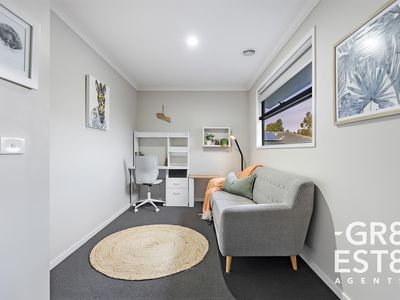 56 Ranfurlie Boulevard, Cranbourne West