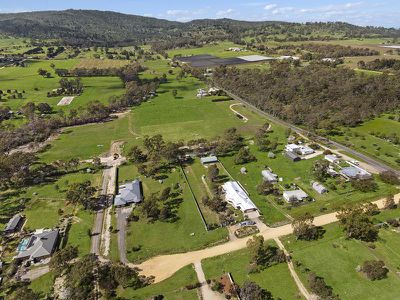 52 Barker Street, Harcourt