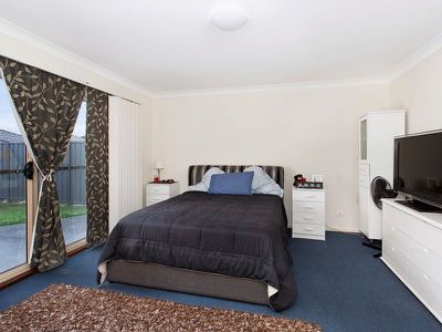 29 Athanlin Avenue, Haywards Bay