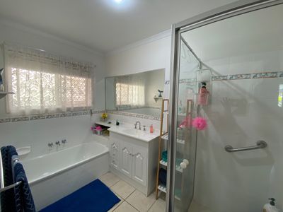56 Caddy Avenue, Urraween