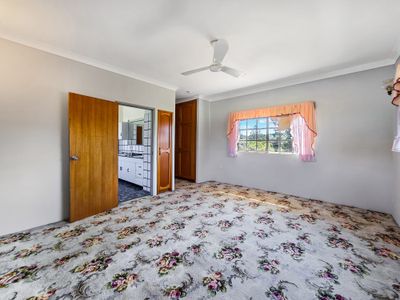 25 Park Avenue, Malanda