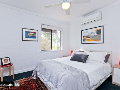 2 / 135 Carr Street, West Perth