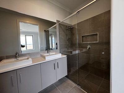 11 Synod Drive, Beveridge