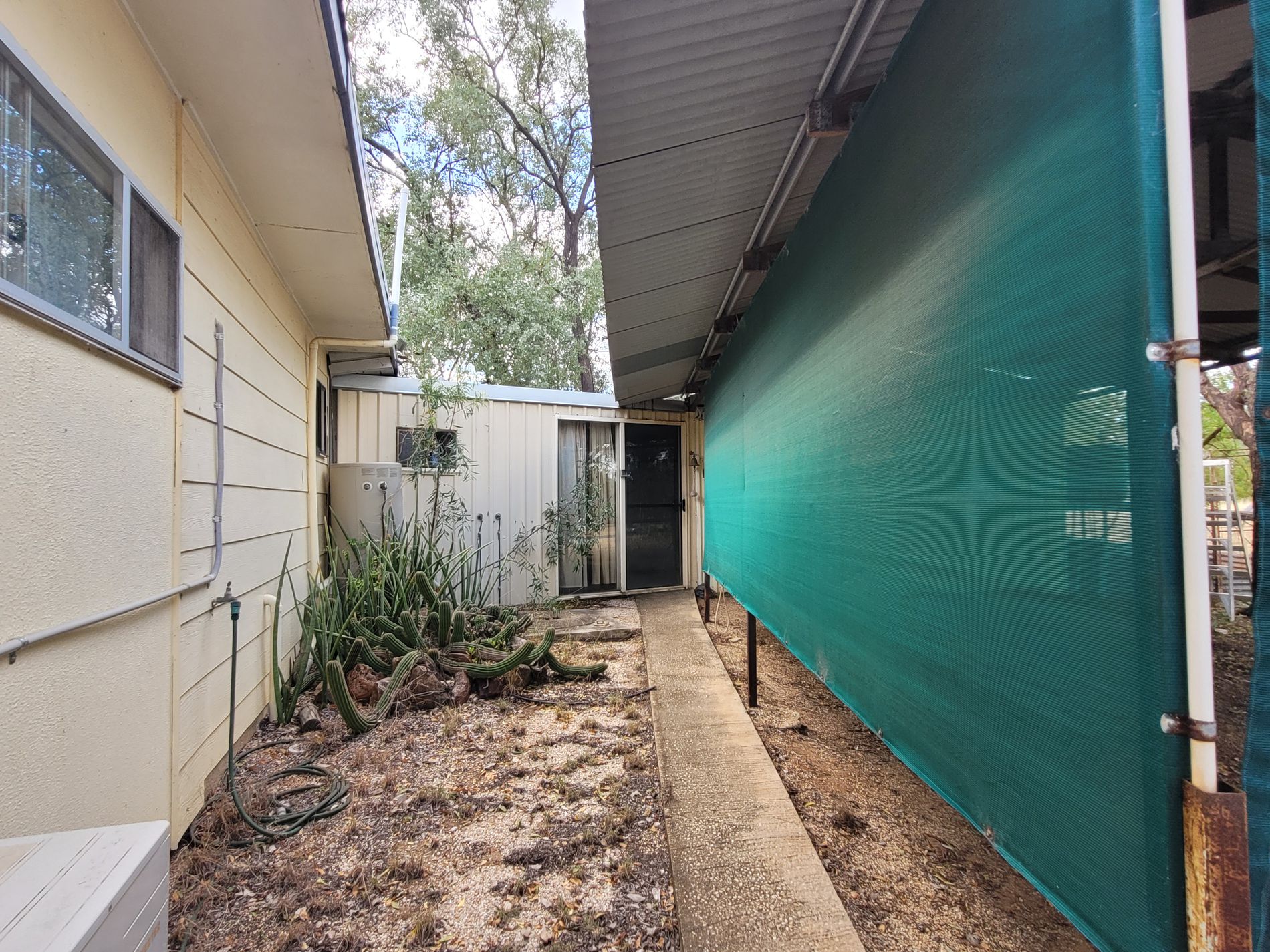 30-34 GOANNA FLATS ROAD, Rubyvale