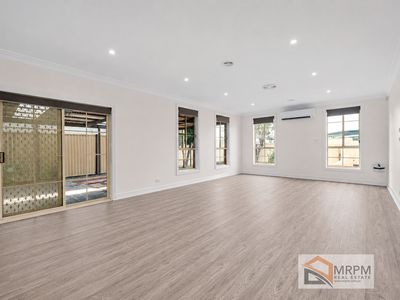 10 Hannah Avenue, Hillside