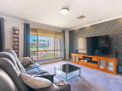 11 Keel Cove, Waikiki