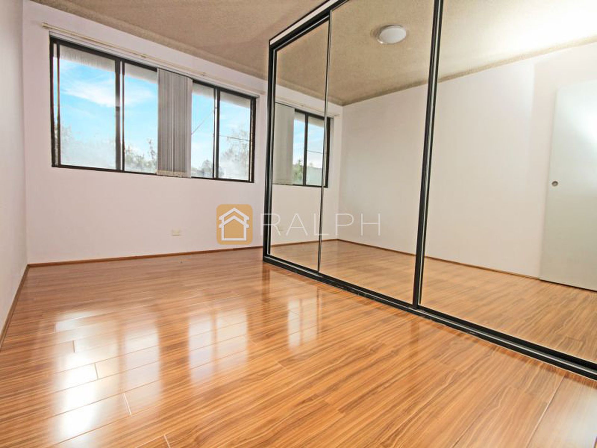 21 / 26 Oxford Street, Mortdale