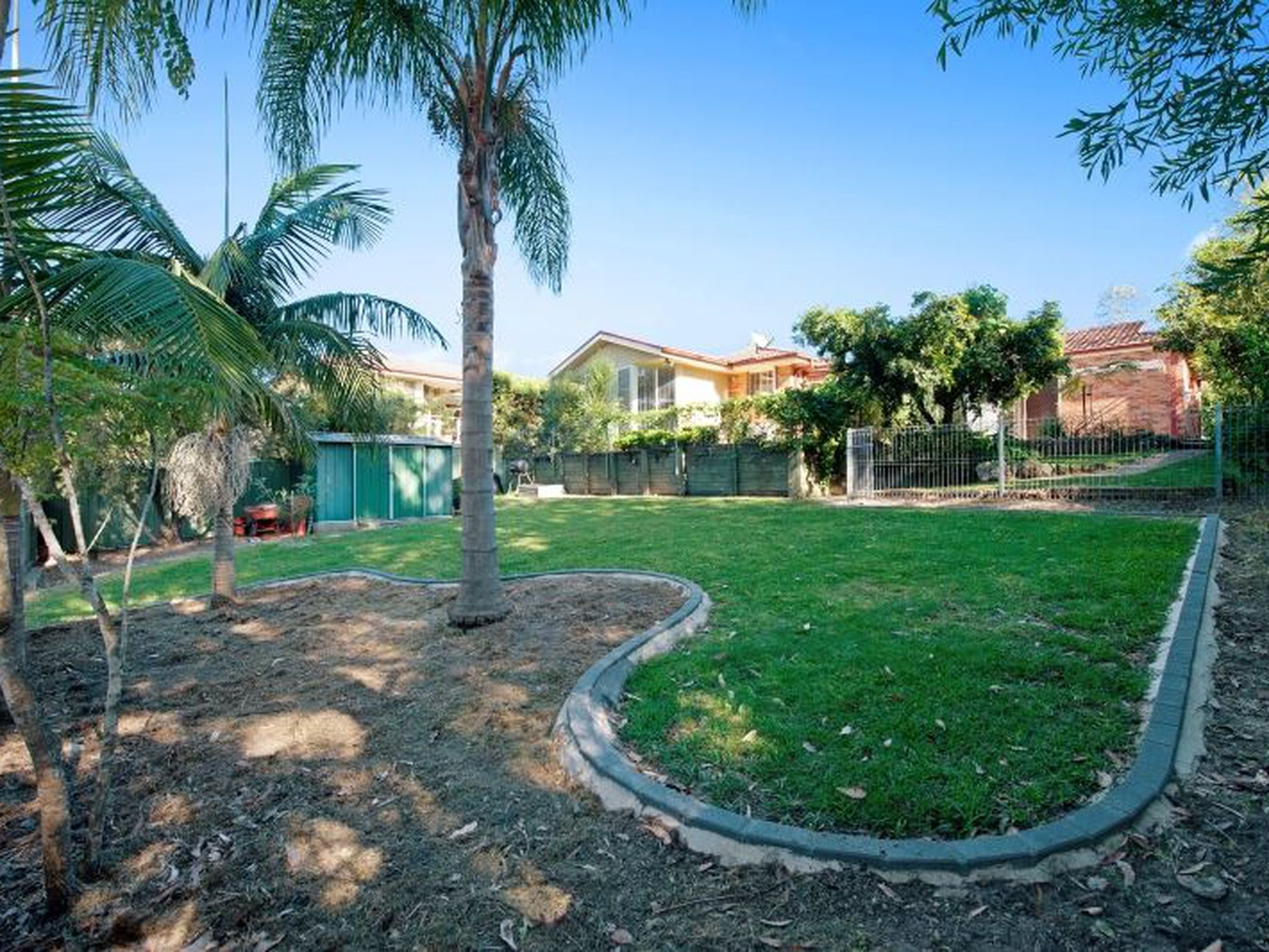 98 Leo Drive, Narrawallee