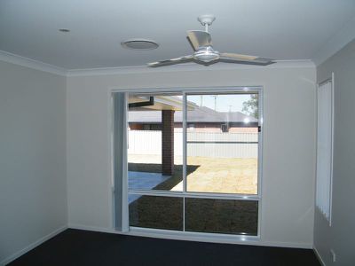 2 / 5 Silversmith Place, Gunnedah