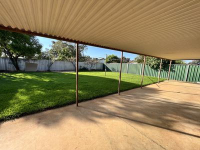 99 Baird Drive, Dubbo
