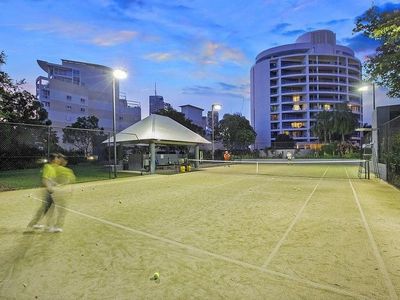 11 / 321 Main Street, Kangaroo Point