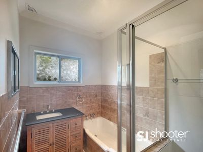 1 Strickland Street, Dubbo