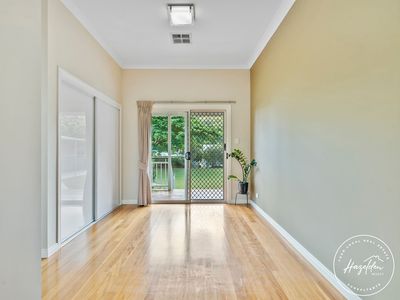 27 Jordana Place, Glass House Mountains