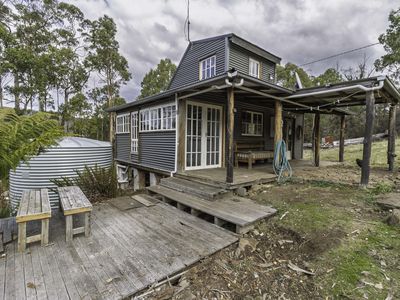 170 Russell Road, Lonnavale