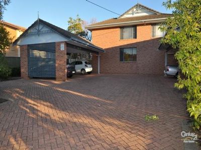 1 / 35 Quinn Street, Dubbo