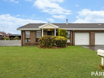 2 / 2 South Esk Drive, Hadspen