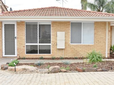 4/44 Calais Road, Scarborough