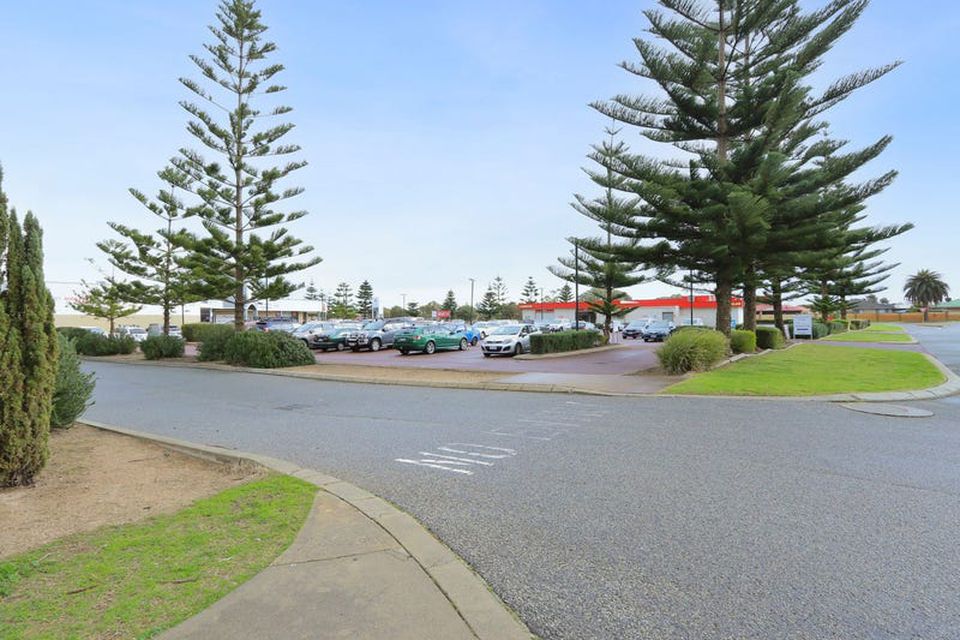 4 / 21 La Manche Avenue , Port Kennedy