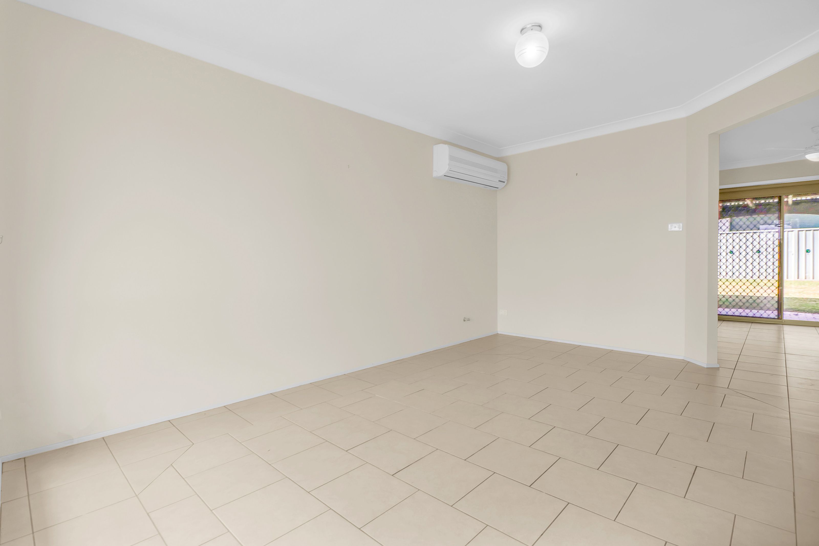 95 Willoring Crescent, JAMISONTOWN