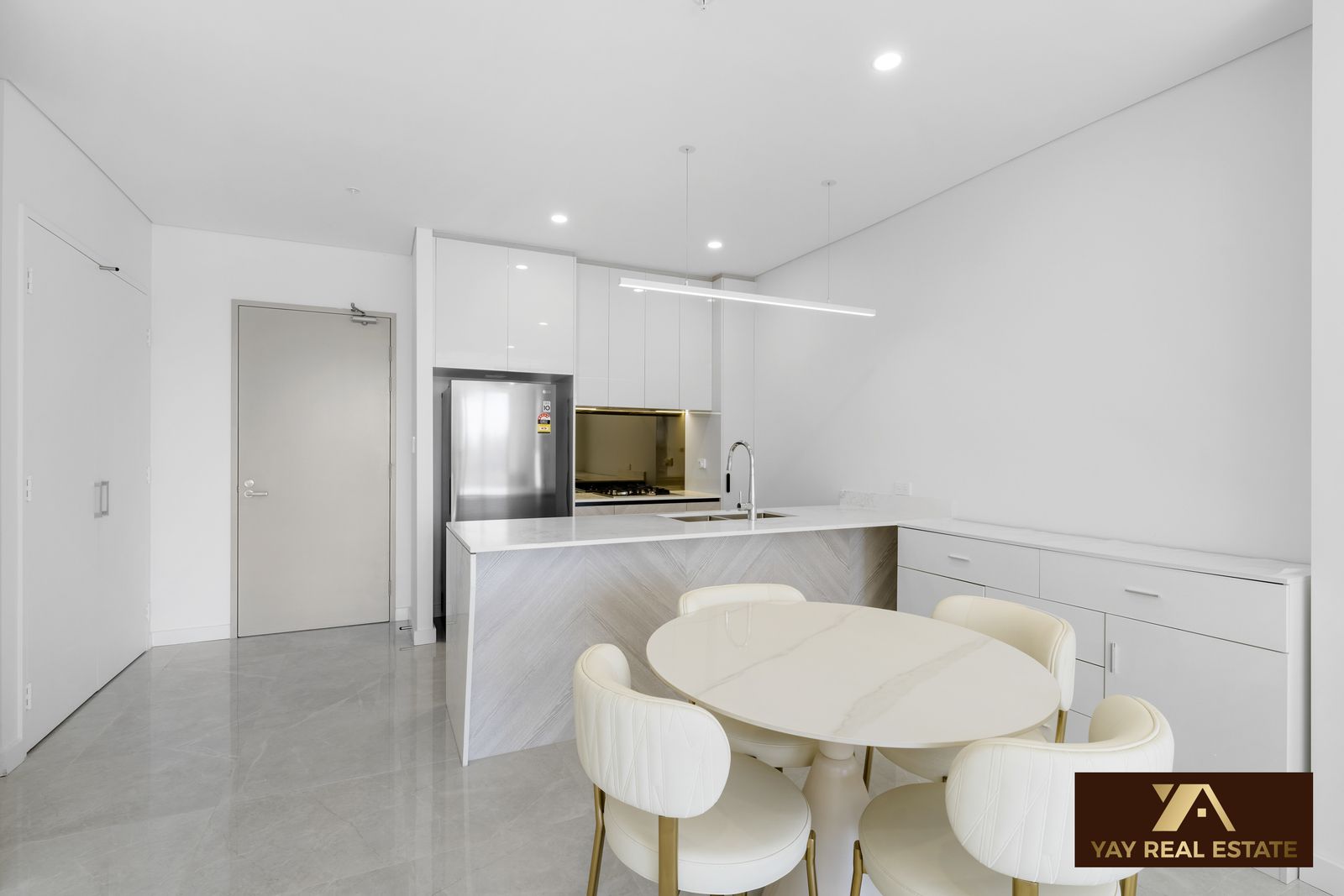 209 / 4 Finch Drive, EASTGARDENS