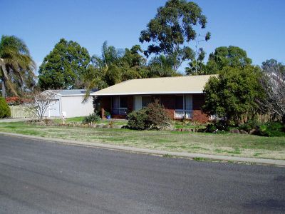 2 Harriet St, Kingsthorpe