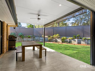 2 Lockyer Court, Forest Lake
