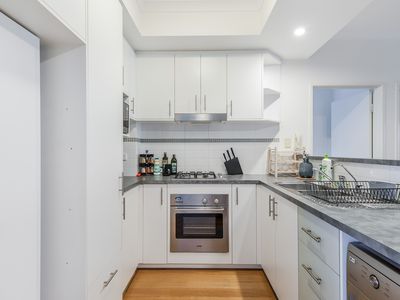 13 / 4 Delhi Street, West Perth