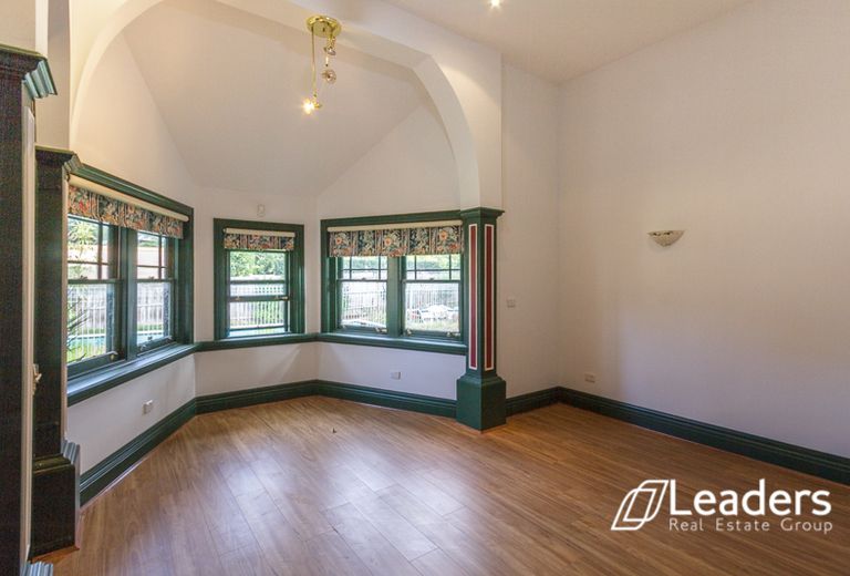 5 Mackintosh Road, Wheelers Hill