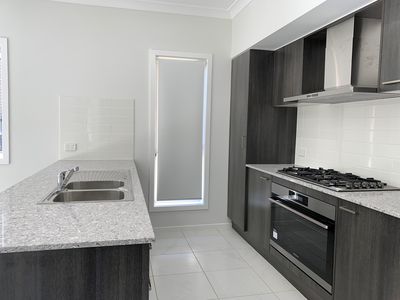 111 Andalusian Street, Austral