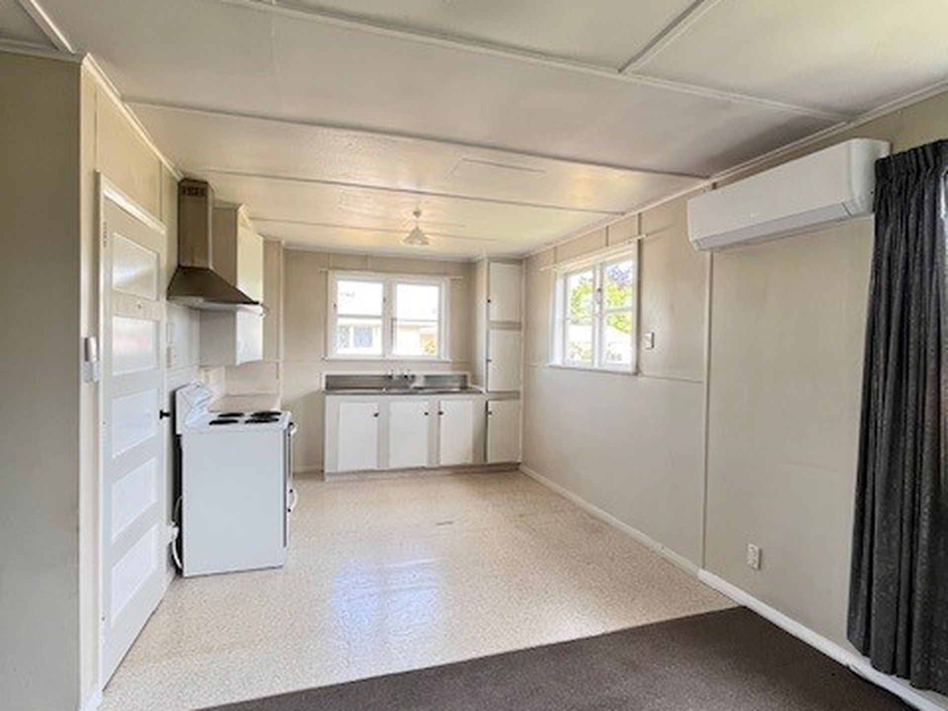 46 Centennial Avenue, Milton