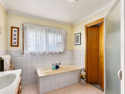 16-18 East Terrace, Tantanoola