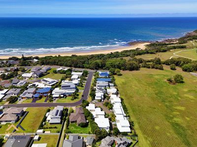 10 / 33-37 Emerald Drive, Diamond Beach