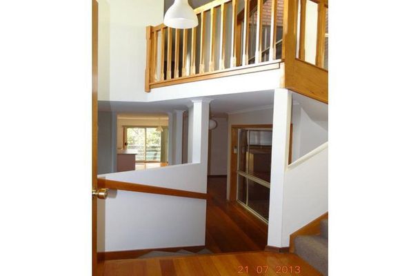2 / 7 Hawick Court, Greenvale