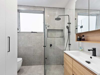 46 Oyster Bay Road, Oyster Bay