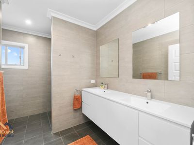 93 Coastal View Drive, Tallwoods Village