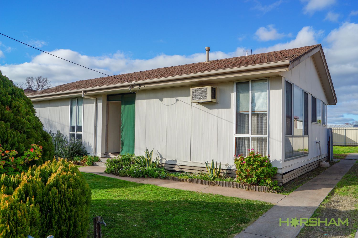 84 Albert Street, Horsham