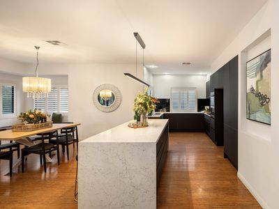 6 Scenery Court, Brookwater